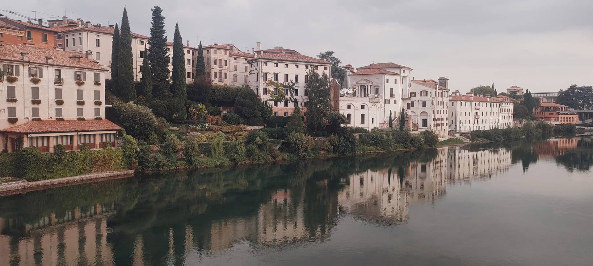 Bassano del Grappa ved elven Brenta